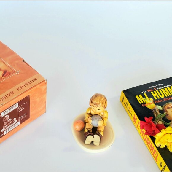 Hummel Figurine -TMK 7 - At Play - No. 632 - Exclusive Edition 1998/99 - Picture 5 of 6